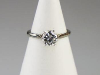 Zlatý prsten s kvalitním diamantem Zlatý prsten s kvalitním diamantem