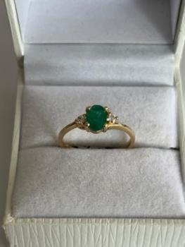 Krsn zlat prsten s prod. smaragdem+brilianty