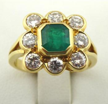 Prsten se smaragdem 1,50 ct a diamanty 1,20 ct Prsten se smaragdem 1,50 ct a diamanty 1,20 ct