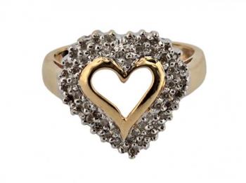 Zlatý prsten - diamantové srdce Zlatý prsten - diamantové srdce
