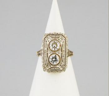 Zlatý art deco prsten s diamanty Zlatý art deco prsten s diamanty